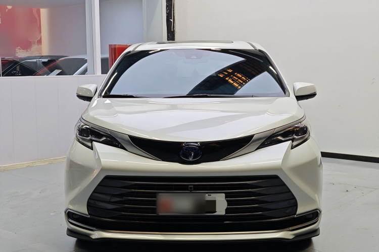 丰田 赛那SIENNA 2023款 2.5L混动 尊贵版车身外观6002