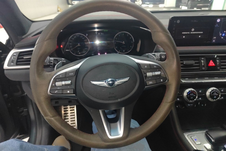 捷尼赛思G70 2021款 2.0T 四驱旗舰型中控内饰13