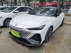 长安UNI-V 2023款 2.0T 领速版