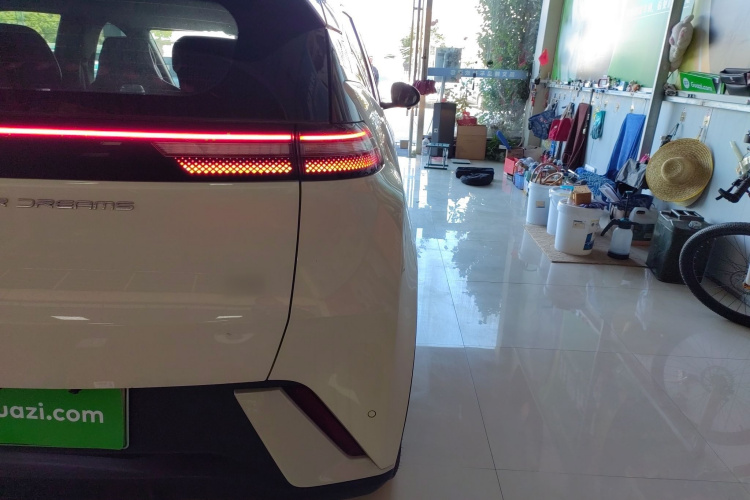 比亚迪 海鸥 2023款 活力版车身外观9