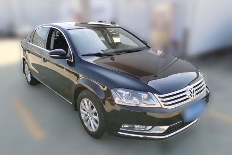 大众 迈腾 2015款 改款 1.8TSI 豪华型车身外观3