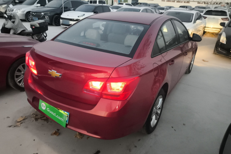 雪佛兰 科鲁兹 2015款 1.5L 经典 SE AT车身外观7