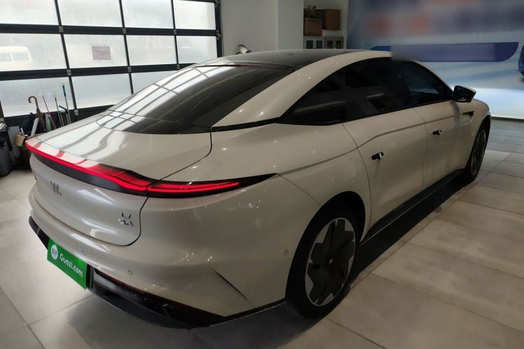 智己汽车 智己L7 2022款 Dynamic车身外观7