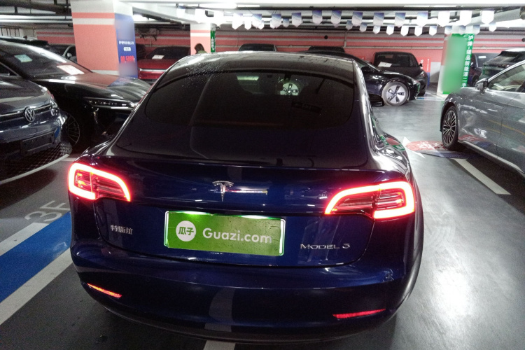 特斯拉 Model 3 2021款 改款 标准续航后驱升级版 3D1车身外观6