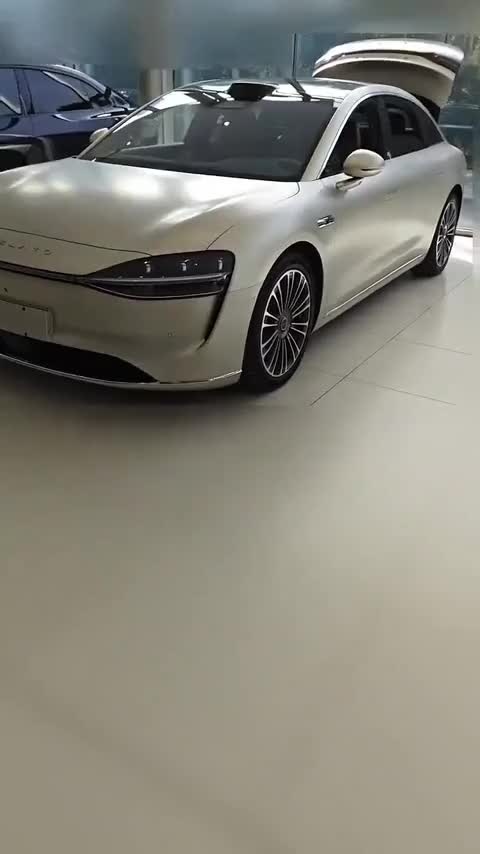 鸿蒙智行 享界S9 2024款 纯电 Ultra 四驱旗舰版讲解2