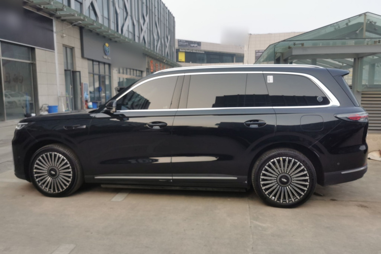 奇瑞 风云T11 2026款 220四驱全家乐车身外观6003