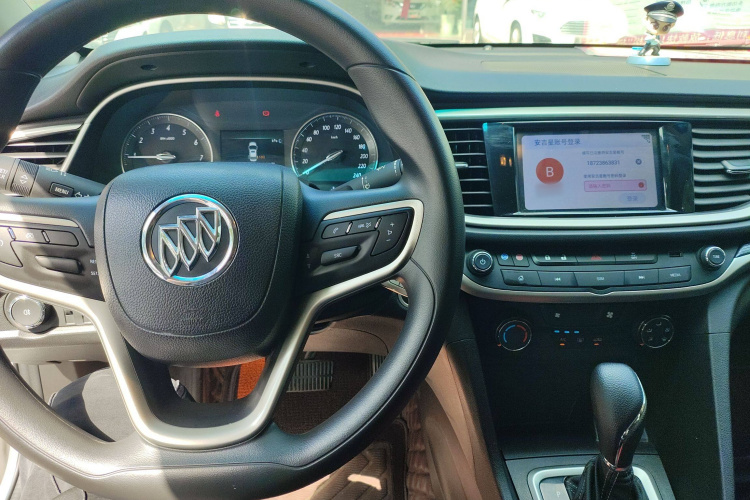 别克 英朗 2021款 改款 典范 1.5L 自动精英型中控内饰7002