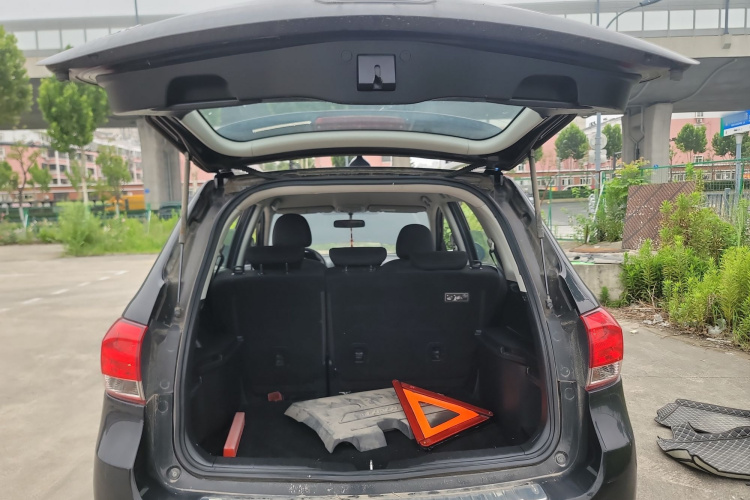 哈弗H6 2015款 升级版 1.5T 手动两驱都市型中控内饰23