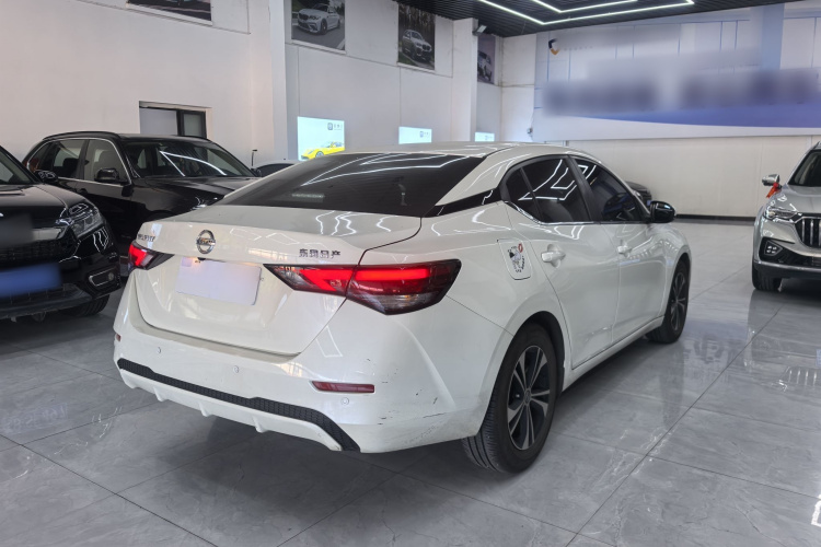 日产 轩逸 2022款 1.6L XL CVT悦享版车身外观6005