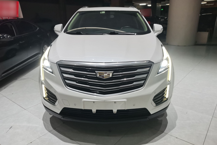 凯迪拉克XT5 2016款 28T 四驱豪华型车身外观2