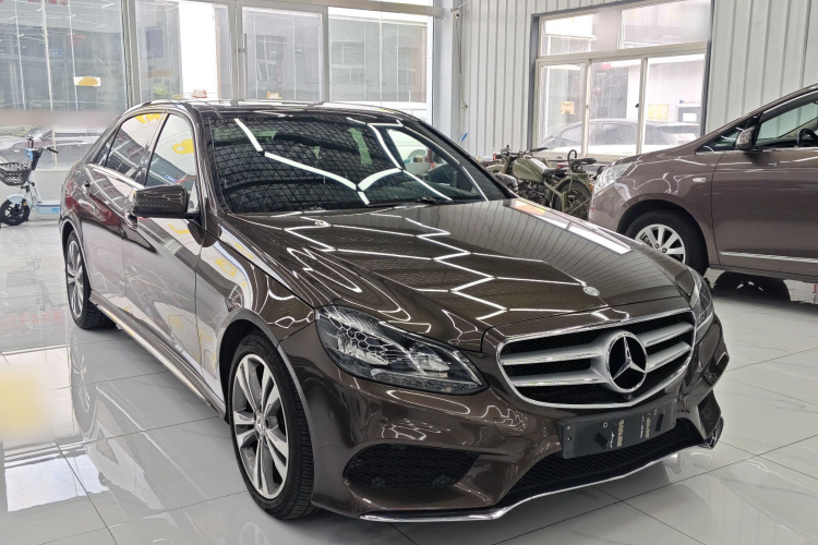 奔驰E级 2014款 改款 E 300 L 运动型车身外观6002