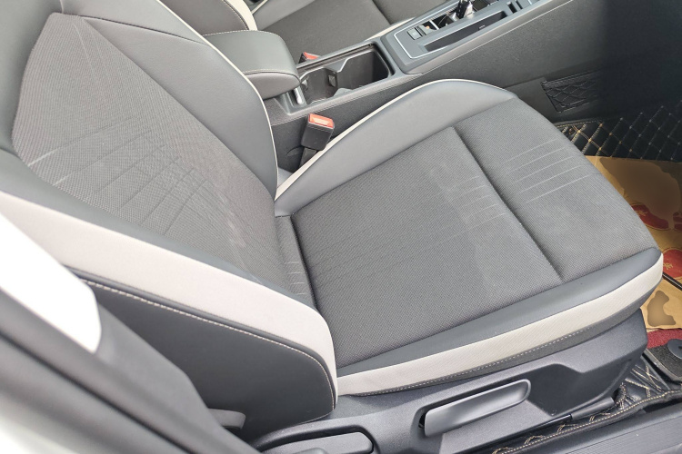 大众 高尔夫 2021款 280TSI DSG Pro局部细节41