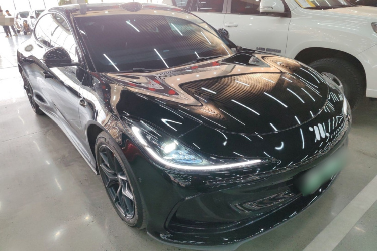 智己汽车 智己L6 2024款 Max 超强性能版车身外观6002