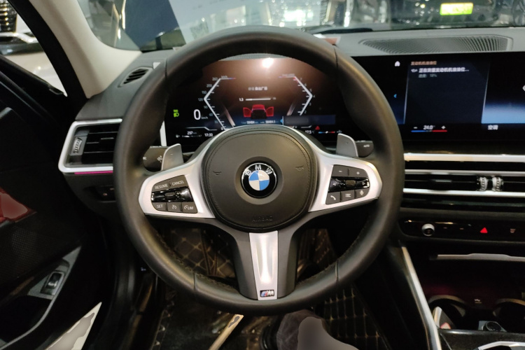 宝马3系 2023款 325Li M运动套装中控内饰13