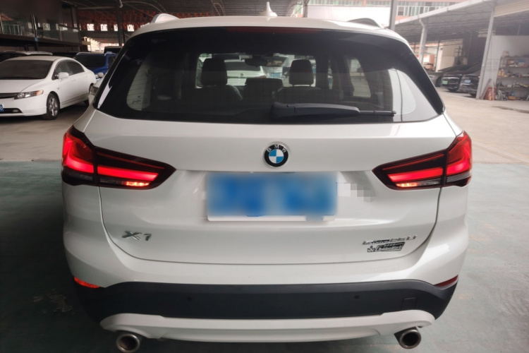 宝马X1 2020款 sDrive25Li 领先型车身外观6