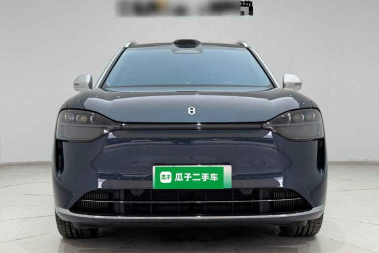 鸿蒙智行 问界M9 2024款 增程 Ultra版 52kWh 5座版车身外观6001