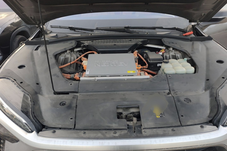 蔚来ES8 2020款 415KM 七座版局部细节24