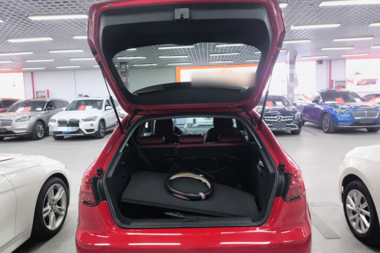 奥迪A3 2020款 Sportback 35 TFSI 进取型 国VI机舱底盘23