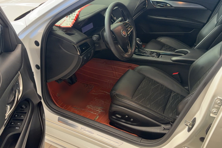 凯迪拉克ATS-L 2014款 25T 舒适型中控内饰7001