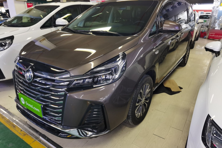 别克GL8 2023款 陆上公务舱 652T 豪华型车身外观6003