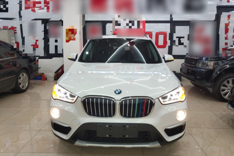 宝马X1 2019款 xDrive20Li 尊享型车身外观6001