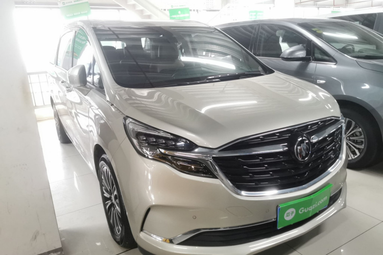 别克GL8 2020款 ES陆尊 653T 豪华型车身外观3