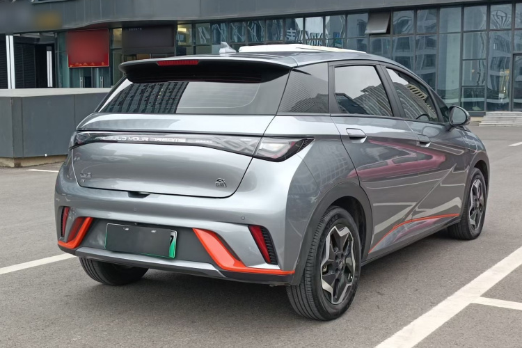 比亚迪 海豚 2021款 405km 时尚版车身外观6005