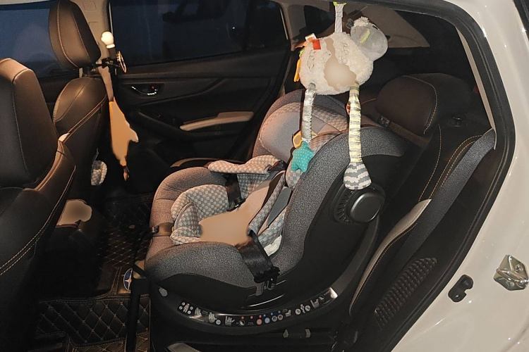 斯巴鲁XV 2019款 2.0i 智擎旗舰版EyeSight 国V中控内饰7004