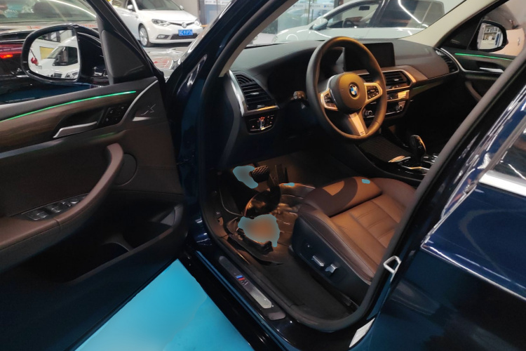 宝马X3 2020款  xDrive28i M运动套装中控内饰20