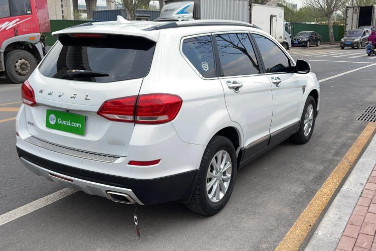 哈弗H6 2021款 运动版 1.5T 自动精英智联型 六边形格栅车身外观7