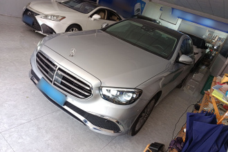 奔驰E级 2021款 E 300 L 尊贵型