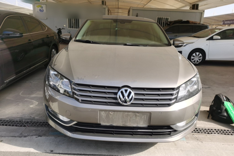 大众 帕萨特 2014款 1.8TSI DSG御尊版车身外观2