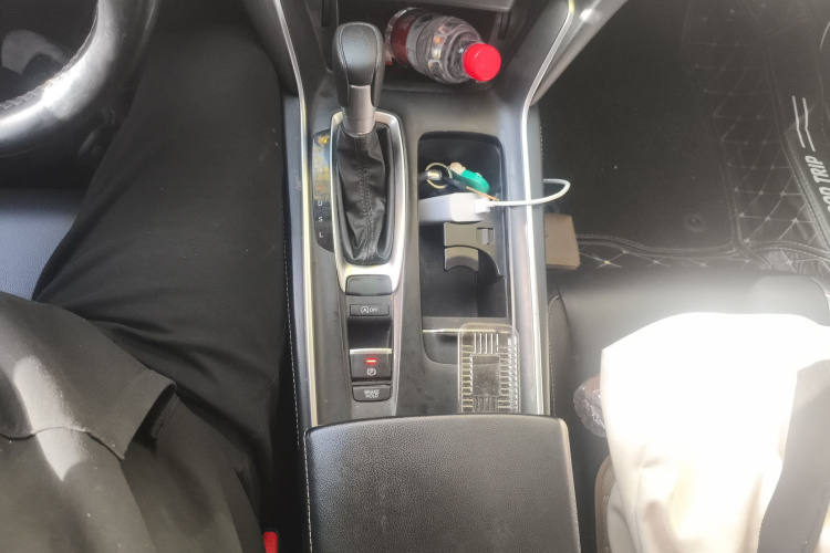 本田 英仕派 2019款 260TURBO 精致版 国VI局部细节18