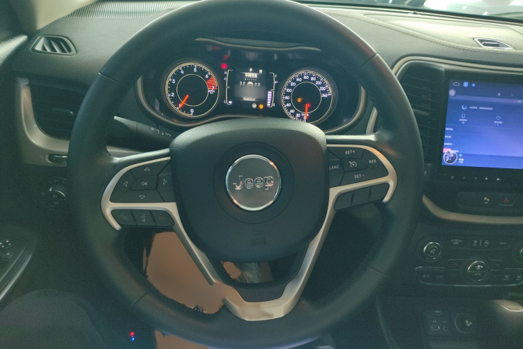 Jeep 自由光 2016款 2.4L 领先版局部细节13