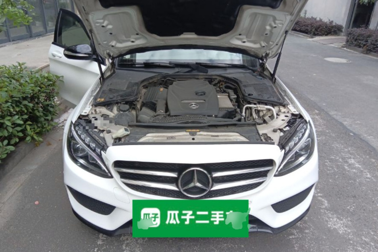 奔驰C级 2017款 改款 C 200 运动版局部细节24