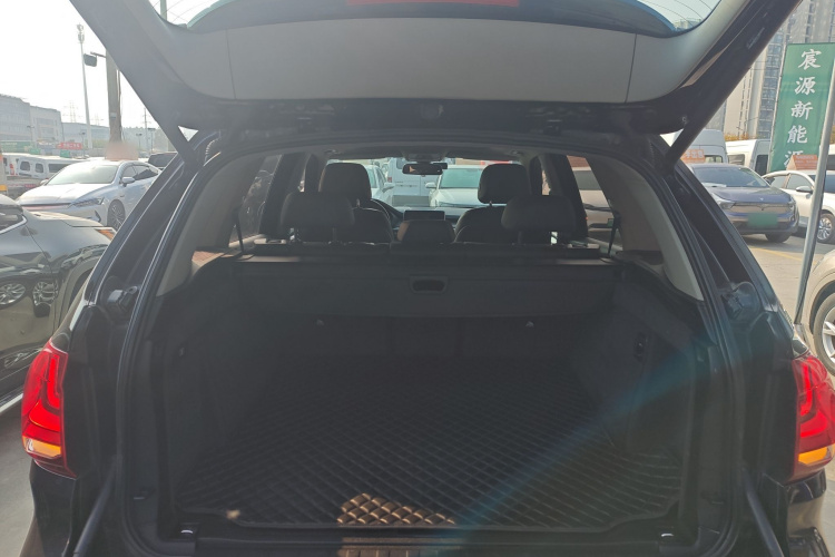 宝马X5(进口) 2014款 xDrive35i 典雅型局部细节23