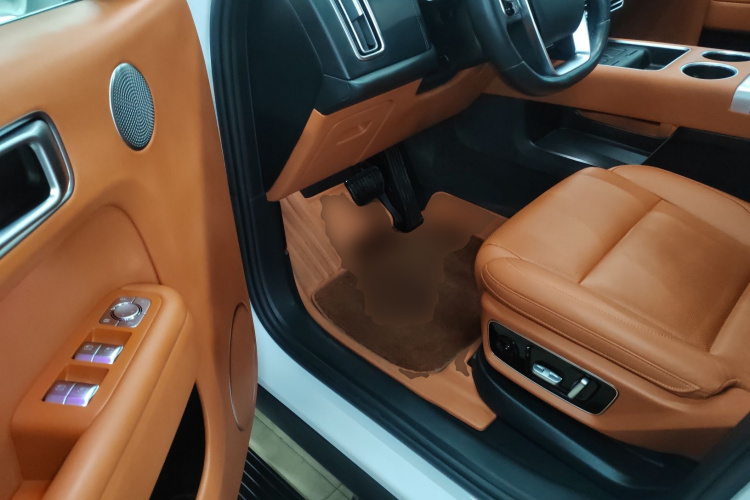 理想汽车 理想L7 2024款 Ultra中控内饰20