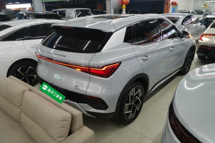 比亚迪 元PLUS 2022款 510KM 旗舰型车身外观7