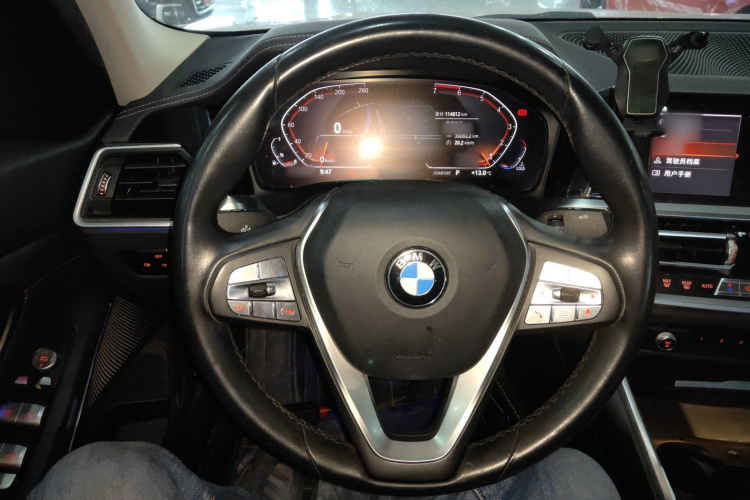 宝马3系 2020款 325Li 首发版中控内饰13