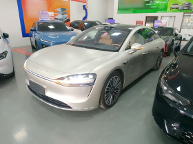 鸿蒙智行 享界S9 2024款 纯电 Ultra 四驱旗舰版