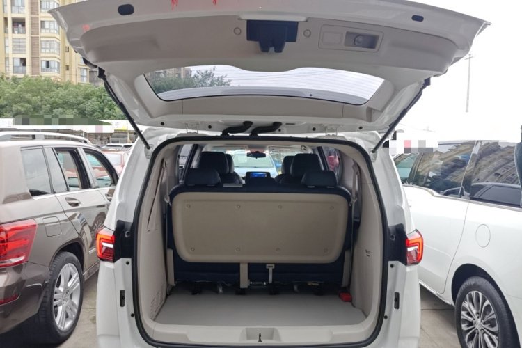 别克GL8 2023款 陆上公务舱 舒适型局部细节23