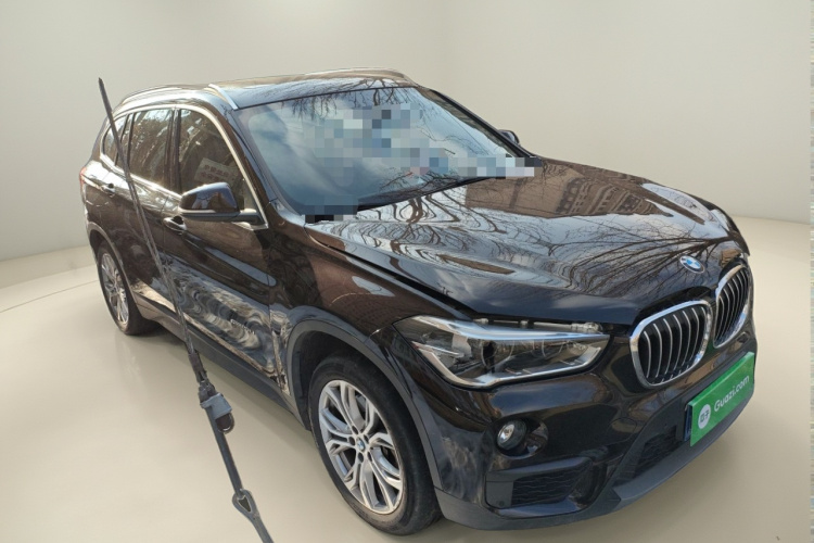 宝马X1 2018款 sDrive20Li 领先型车身外观3