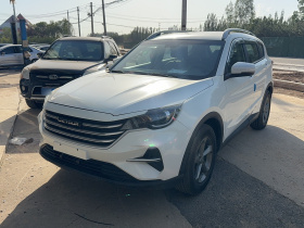 捷途X70M 2020款 改款 1.5T 手动旅伴型 7座