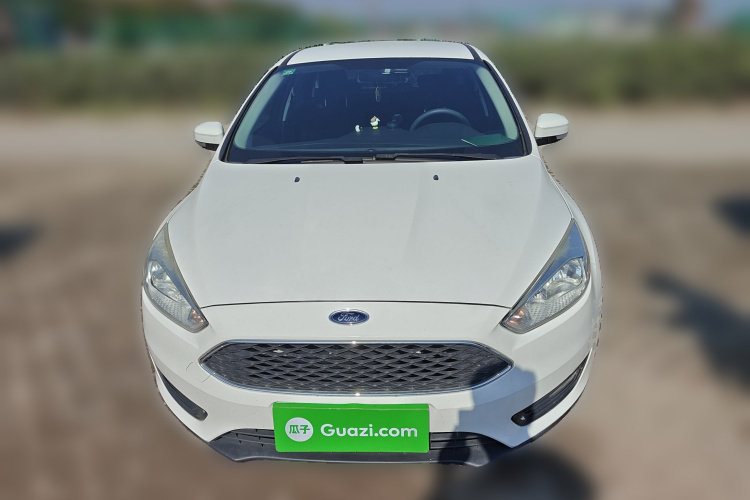 福特 福克斯 2017款 两厢 1.6L 自动舒适型智行版车身外观6001