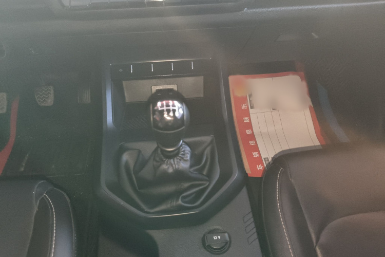 江铃 大道 2023款 全能者 2.3T柴油手动两驱标轴舒享款局部细节18