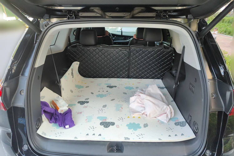 别克 昂科旗 2020款 28T 四驱尊贵型局部细节23