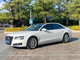 奥迪A8 2013款 A8L 45 TFSI quattro舒适型