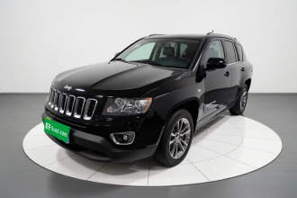 Jeep 指南者(进口) 2014款 改款 2.4L 四驱舒适版