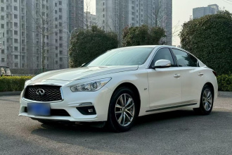英菲尼迪Q50L 2018款 2.0T 舒适版 国VI