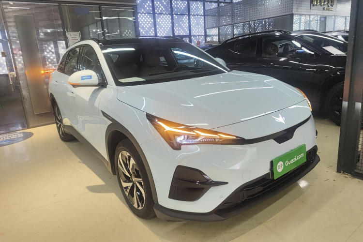 ARCFOX极狐 极狐 阿尔法T5(ARCFOX αT5) 2024款 520 MAX车身外观3